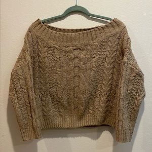 Chunky cable knit pullover sweater